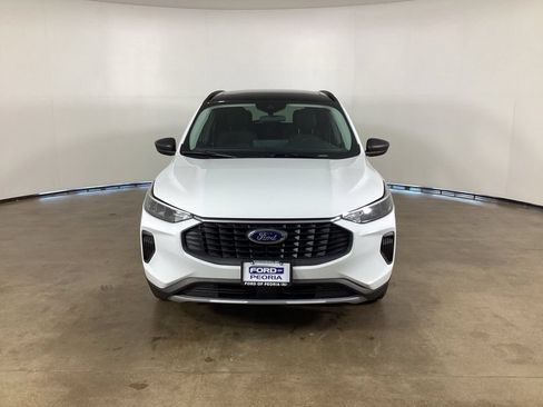 Used 2024 Ford Escape Active w/ Tech Pack #1 AWD/4WD image 2