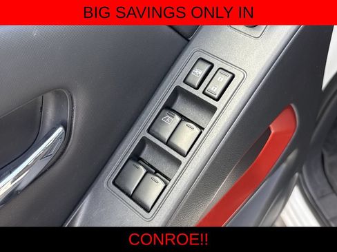 Used 2022 Nissan Frontier Pro-X RWD image 11