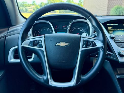Used 2017 Chevrolet Equinox LT w/ Convenience Package FWD image 22