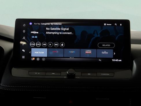 Used 2024 Nissan Rogue SL w/ SL Premium Package image 26