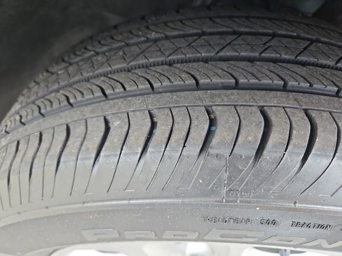 Used 2025 Chevrolet TrailBlazer LS w/ LS Convenience Package FWD image 31