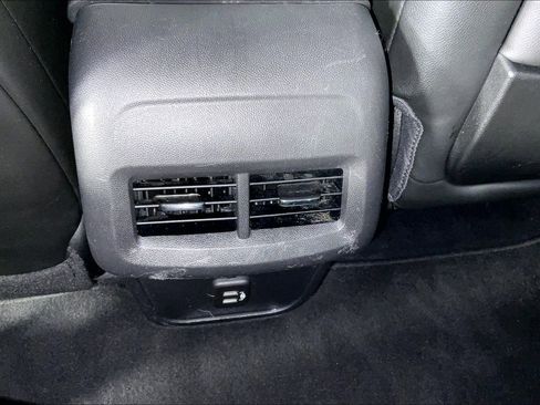 Used 2020 GMC Terrain SLT w/ Preferred Package FWD image 33