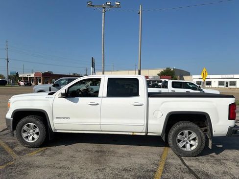 Used 2014 GMC Sierra 1500 SLE w/ SLE Value Package AWD/4WD image 9
