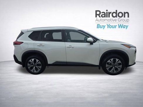 Used 2023 Nissan Rogue SV w/ SV Premium B Package AWD/4WD image 9