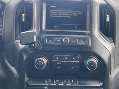 Used 2019 Chevrolet Silverado 1500 Custom Trail Boss w/ Custom Convenience Package image 14