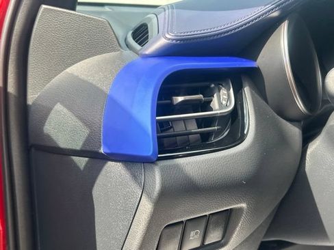 Used 2021 Toyota C-HR XLE FWD image 20