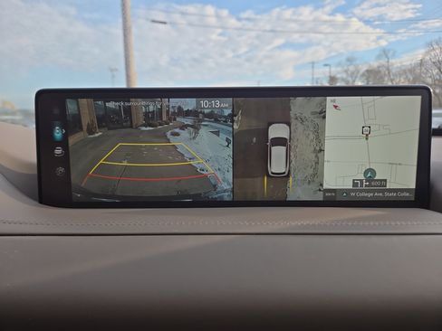 Used 2023 Genesis GV80 2.5T w/ Advanced Package image 26