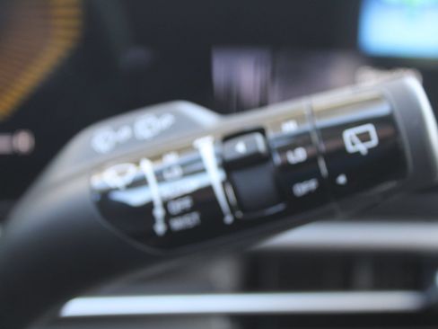 New 2026 Kia Sportage EX FWD image 32