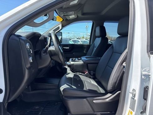 Used 2020 GMC Sierra 2500 4x4 Crew Cab w/ Convenience Package image 16