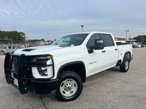 Used 2020 Chevrolet Silverado 2500 W/T w/ WT Fleet Convenience Package image 3