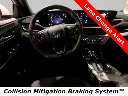 Used 2024 Buick Envista Preferred FWD image 8