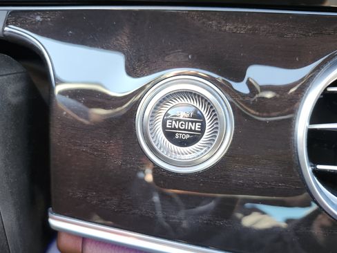 Used 2019 Mercedes-Benz E 300 image 9