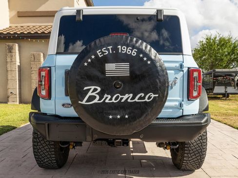 Used 2023 Ford Bronco Heritage Edition AWD/4WD image 7