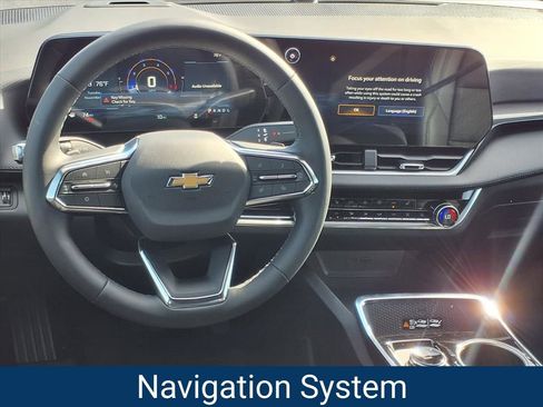 New 2026 Chevrolet Equinox LT AWD/4WD image 2
