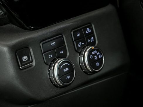 Used 2023 GMC Sierra 1500 SLT w/ SLT Convenience Package image 14