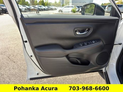 Used 2025 Honda HR-V Sport image 21