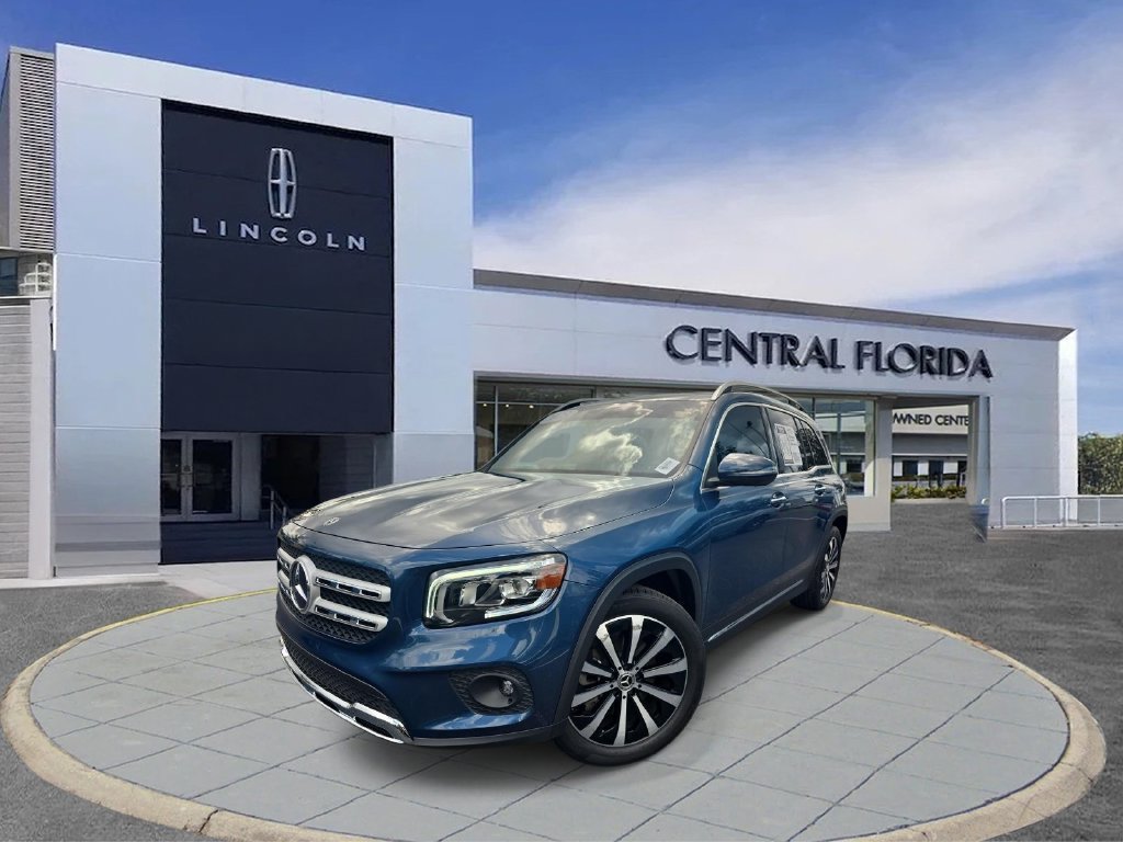 Used 2023 Mercedes-Benz GLB 250 4MATIC w/ Premium Package image 30