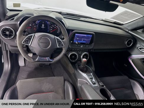 Used 2019 Chevrolet Camaro ZL1 RWD image 24