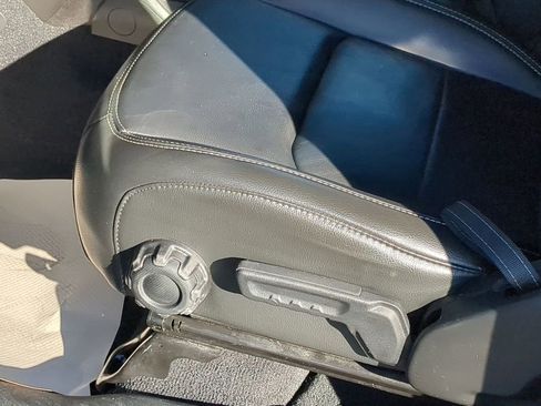 Used 2022 Jeep Gladiator Overland w/ Popular Equipment Package image 13