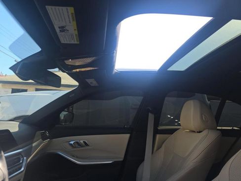 Used 2022 BMW 330i Sedan w/ Convenience Package image 8