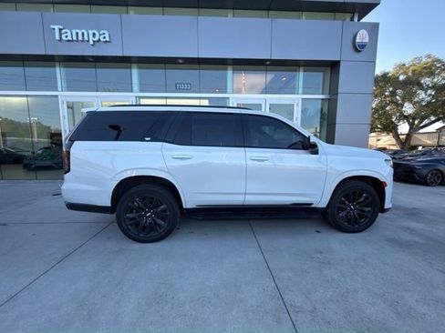 Used 2021 Cadillac Escalade Sport AWD/4WD image 18