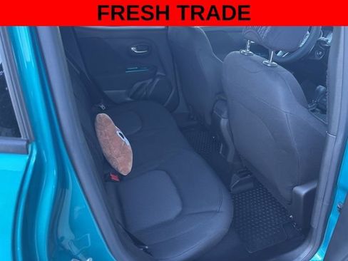 Used 2021 Jeep Renegade Sport image 9