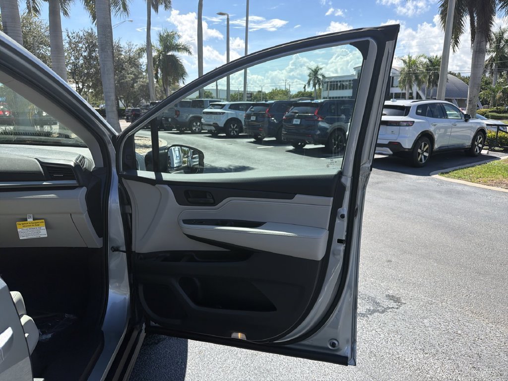 New 2027 Honda Odyssey EX-L image 27