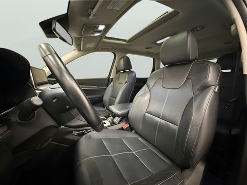 Used 2022 Kia Telluride EX w/ EX Premium Package FWD image 10