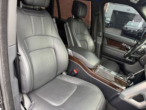 Used 2018 Land Rover Range Rover Long Wheelbase Supercharged AWD/4WD image 9