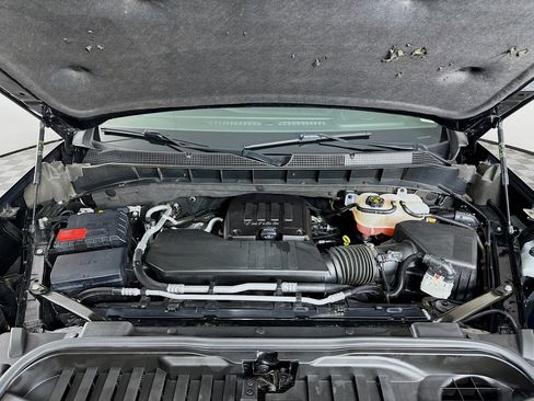 Used 2023 Chevrolet Silverado 1500 LT image 32