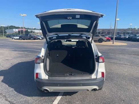 Used 2020 Ford Escape Titanium FWD image 5