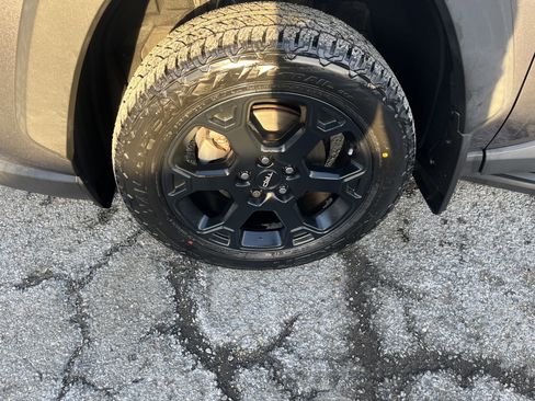 Certified 2022 Toyota RAV4 TRD Off-Road image 11