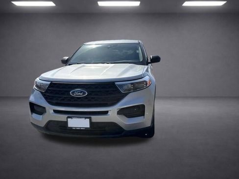 Used 2022 Ford Explorer 4WD image 6