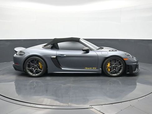 Certified 2025 Porsche 718 Boxster Spyder RS RWD image 18