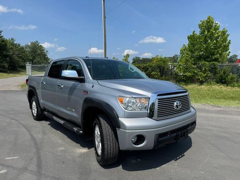 Used 2011 Toyota Tundra Limited AWD/4WD image 5