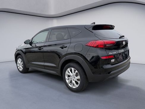 Used 2019 Hyundai Tucson SE w/ Cargo Package image 3