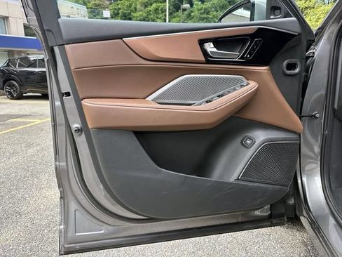 Certified 2023 Acura MDX SH-AWD w/ Technology Package image 13
