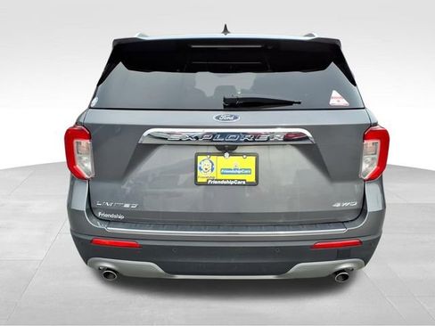 Certified 2022 Ford Explorer Limited w/ Equipment Group 301A image 7