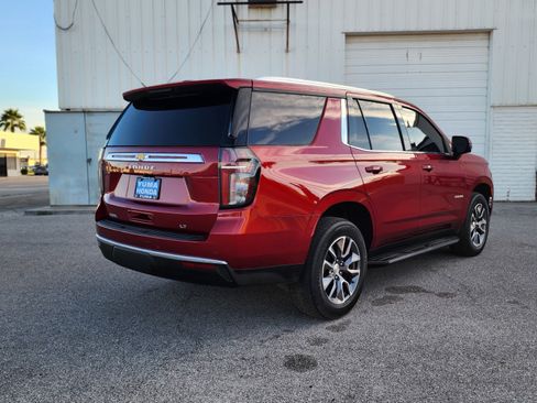 Used 2023 Chevrolet Tahoe LT w/ Luxury Package image 6