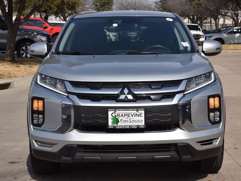 Used 2020 Mitsubishi Outlander Sport SE image 3