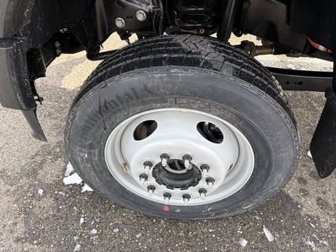 New 2026 Ford F550 4x4 Regular Cab Super Duty w/ Snow Plow Prep Package image 10