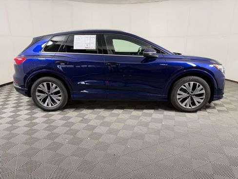 Used 2023 Audi Q4 e-tron Premium w/ Convenience Package RWD image 8