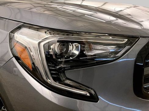 Used 2021 GMC Terrain SLT w/ Elevation Edition AWD/4WD image 27
