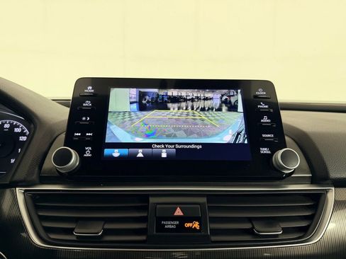 Used 2022 Honda Accord Sport image 19