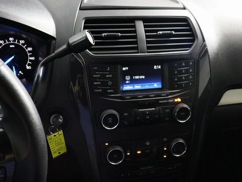 Used 2019 Ford Explorer 4WD Police Interceptor image 18