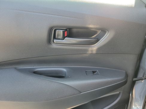 Used 2024 Toyota Corolla LE FWD image 12
