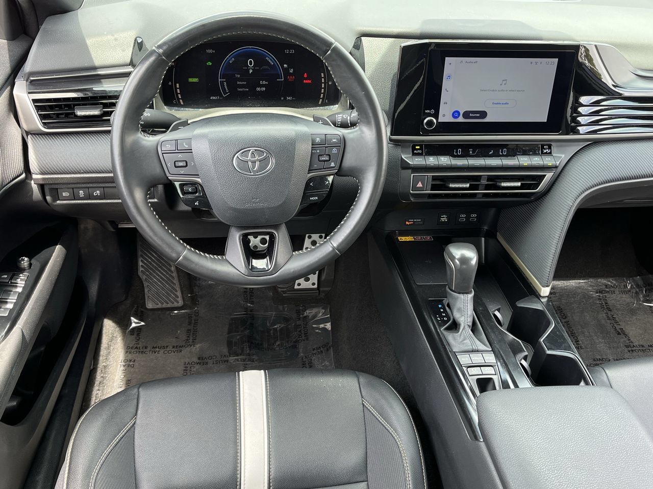 Used 2025 Toyota Camry SE FWD image 10