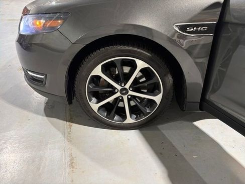 Used 2016 Ford Taurus SHO w/ Equipment Group 401A image 28