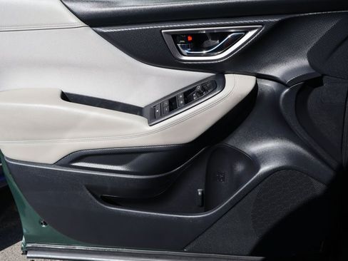 Certified 2022 Subaru Forester Premium AWD/4WD image 11