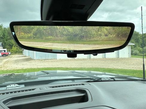 Used 2021 GMC Sierra 2500 Denali w/ Denali Black Diamond Edition image 21